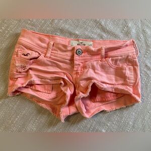 Hollister junior shorts.